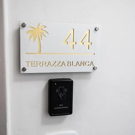 Terrazza Blanca